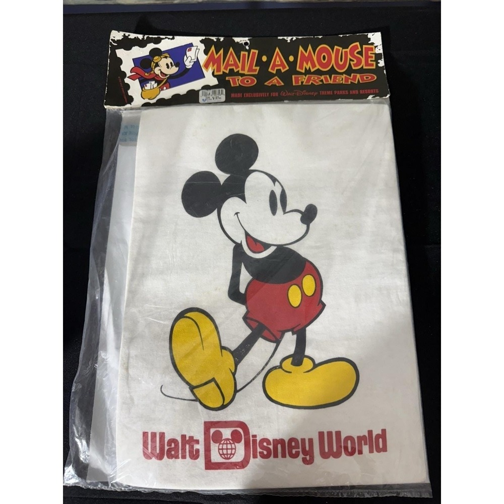 Mail A Mouse To A Friend Walt Disney Theme Parks And Resorts Shipping Bag RARE - Picture 1 of 2